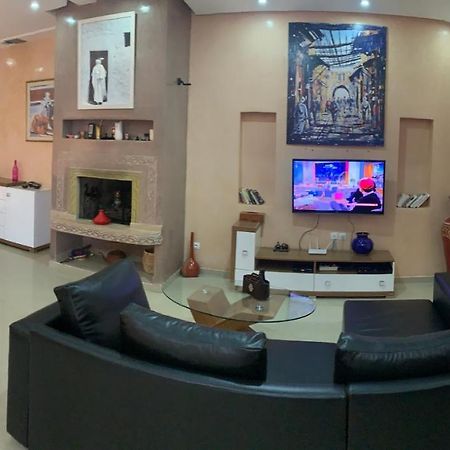 Europa Mirlef T Aventur Guest House Мирлефт Экстерьер фото