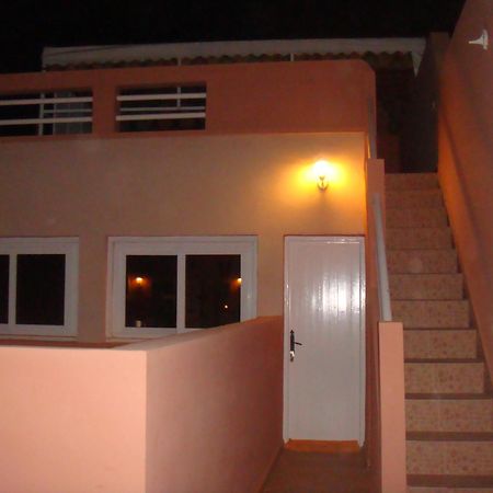 Europa Mirlef T Aventur Guest House Мирлефт Номер фото