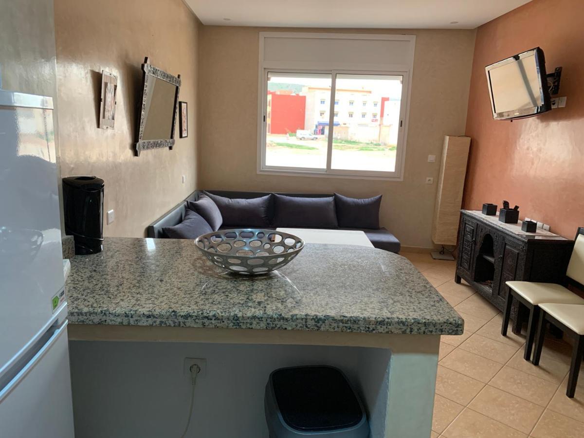Europa Mirlef T Aventur Guest House Мирлефт Экстерьер фото