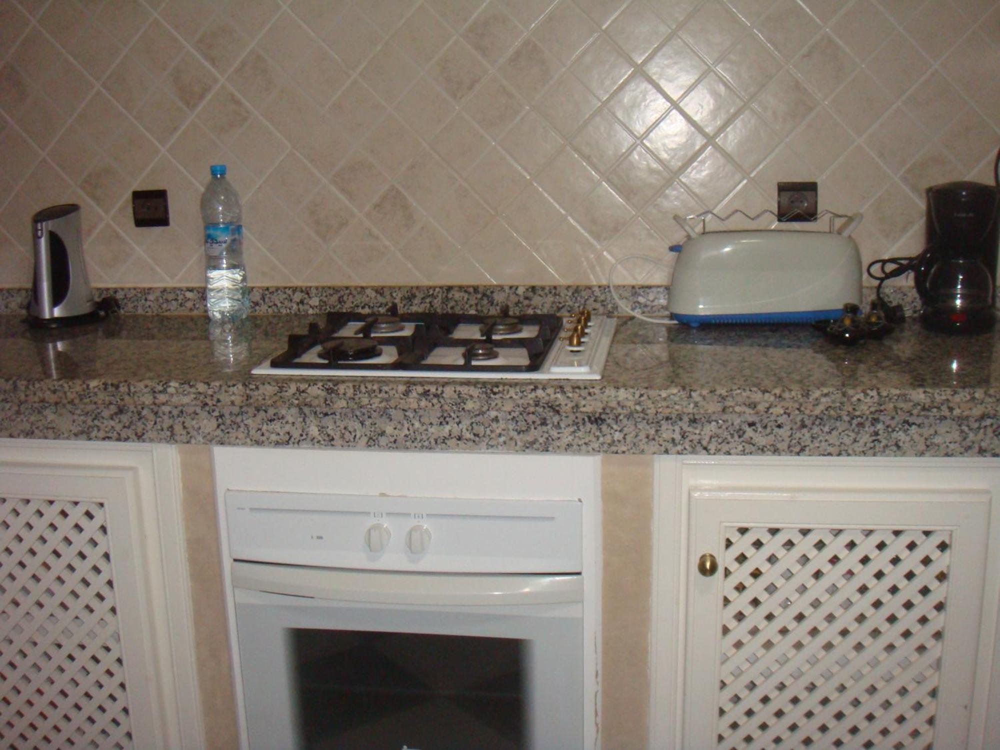 Europa Mirlef T Aventur Guest House Мирлефт Номер фото