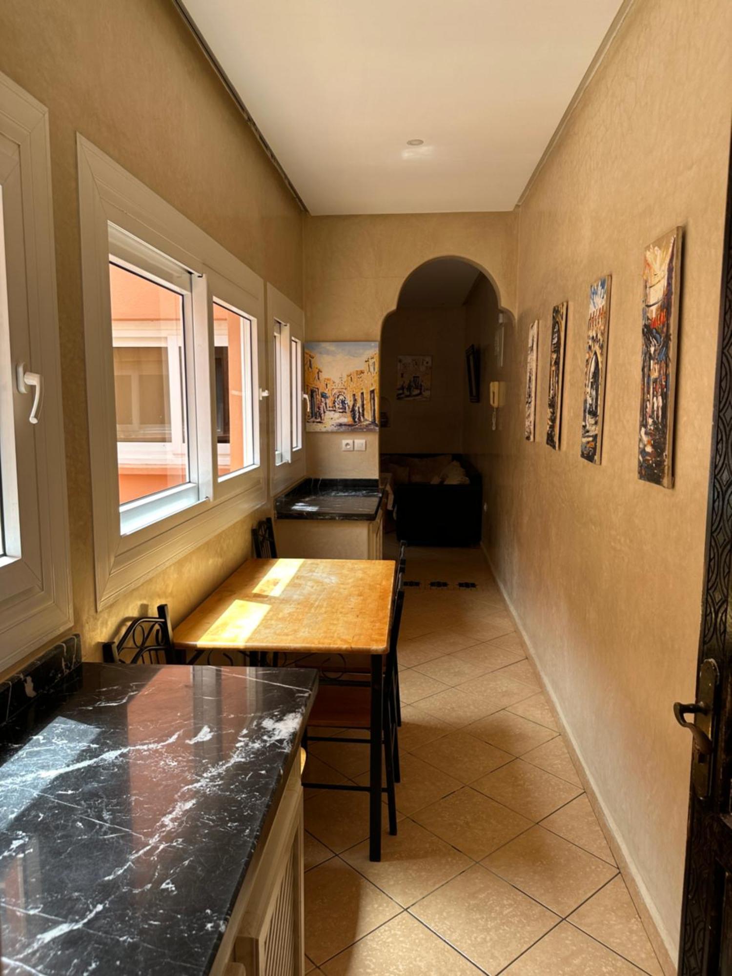 Europa Mirlef T Aventur Guest House Мирлефт Экстерьер фото