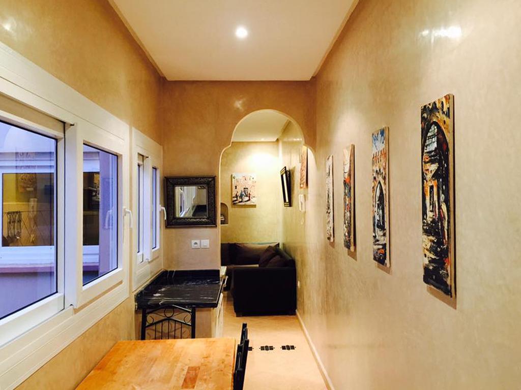 Europa Mirlef T Aventur Guest House Мирлефт Экстерьер фото